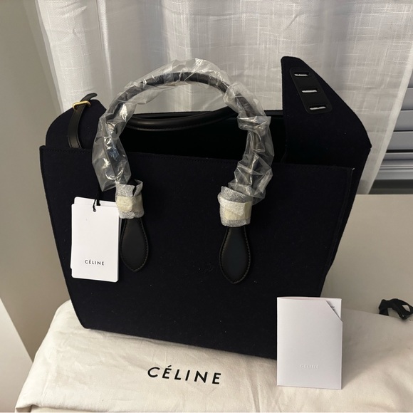 Celine Black and Navy wool and leather Bag - Picture 6 of 14